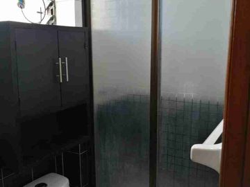 DEPARTAMENTO AMUEBLADO DE 3 RECÁMARAS, CLIMATIZADO Y CON EMBARCADERO, A MEDIA CUADRA DEL ZÓCALO DE BOCA DEL RÍO, VERACRUZ.