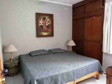 DEPARTAMENTO AMUEBLADO DE 3 RECÁMARAS, CLIMATIZADO Y CON EMBARCADERO, A MEDIA CUADRA DEL ZÓCALO DE BOCA DEL RÍO, VERACRUZ.