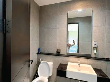 Rumah Premium Furnished Siap Huni di Flora Summarecon Bandung