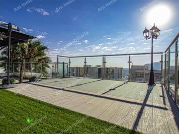 Casa en venta en privada Lomas del Pedregal, SLP