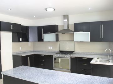 Casa en Renta en La Cima, Zapopan, Jalisco Coto Privado