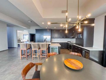 CASA EN VENTA EN RAQUET CLUB