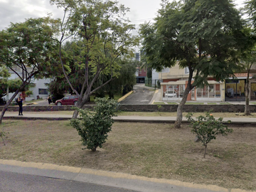 CASA ADJUDICADA EN EL TAPATIO SAN PEDRO TLAQUEPAQUE JALISCO
