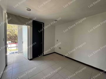 casa en venta Villa contemporánea Hilario Medina