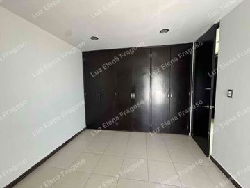 casa en venta Villa contemporánea Hilario Medina