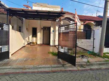 Termurah Rumah Pakuwon City 1 Lantai Bagus Terawat. Surabaya Timur.