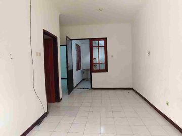 Termurah Rumah Pakuwon City 1 Lantai Bagus Terawat. Surabaya Timur.