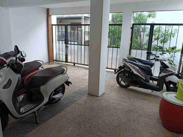 kos aktif kamar 15 kondisi full tinggal dilanjutkan saja lokasi daerah merjosari dekat telogomas dinoyo dekat semua kampus besar di malang