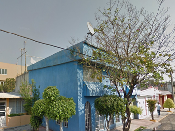 EXTRAORDINARIA INVERSIÓN, CASA ADJUDICADA EN SAN JUÁN DE ARAGÓN A MIN DEL ZOOLÓGICO