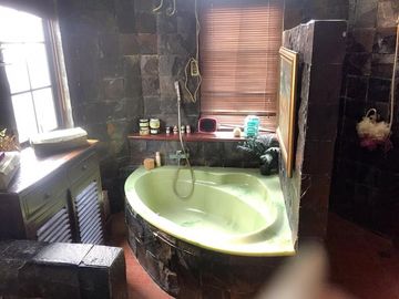 Dijual dan Disewakan Rumah di Perumahan Royal Serpong Village