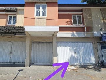 Ruko 2 Lantai Bagus SHM di Raya Gununganyar Siap Pakai