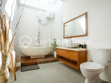 Modern Tropical 2 Bedroom Villa in Seminyak, A Prime Investment Opportunity