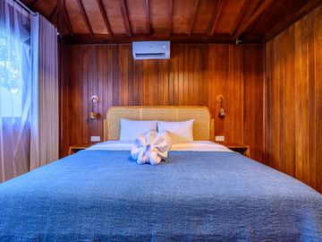 VILLA KAYU PREMIUM ULUWATU