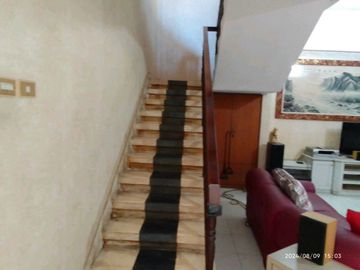 RON.A1135 RUMAH NGAGEL JAYA BARAT SURABAYA LOKASI STRATEGIS SIAP HUNI