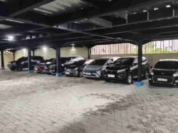 Dijual Bisnis Padel Center & Komersial Area Pejuang Bekasi