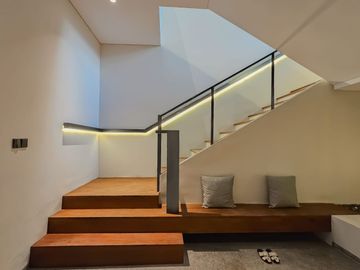 New Villa Modern View Sawah Di Mas Ubud