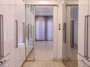 Rumah Lux Jalan Utama Perumahan Araya Boulevard Luas 866 m2