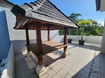 Villa nyaman dengan lingkungan yang tenang Dijual, di Kediri Tabanan