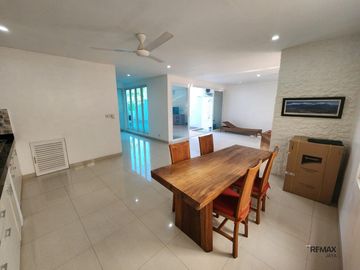 Villa nyaman dengan lingkungan yang tenang Dijual, di Kediri Tabanan