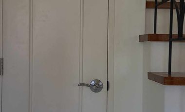House and Lot For Sale in Metrogate Tagaytay Estates-MC