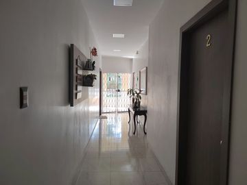 Suite amoblada de alquiler en conjunto Cerrado de Miraflores, Guayaquil.