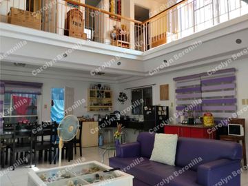 HOUSE AND LOT FOR SALE w/ INCOME GENERATING