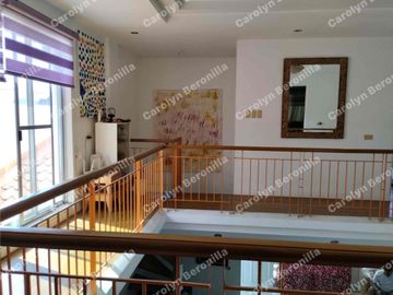 HOUSE AND LOT FOR SALE w/ INCOME GENERATING