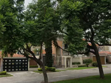 CASA EN VENTA CIUDAD BUGAMBILIAS, ZAPOPAN, JALISCO