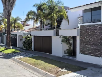 CASA EN VENTA CIUDAD BUGAMBILIAS, ZAPOPAN, JALISCO