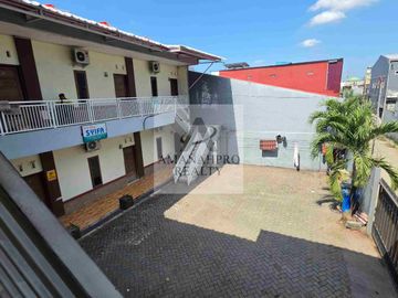 JUAL RUMAH KOS EXLUSIVE FULL FASILITAS DALAM KOTA MAKASSAR, 100 METER DARI JALAN HERTASNING-AROEPALA