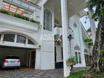 rumah mewah private pool di Boulevard pbi araya blimbing malang