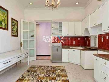 rumah mewah private pool di Boulevard pbi araya blimbing malang