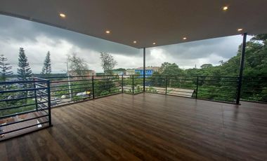 Pre-Owned House For Sale in Tagaytay City (with airbnb business)-MC