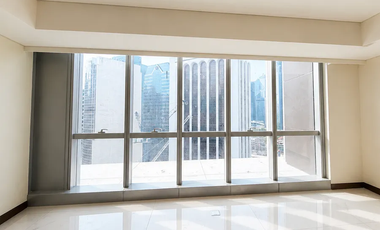 For Sale! Spacious 150 sqm Condo in Park Central Tower at Makati City