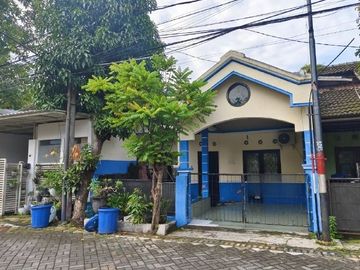 Rumah Di Kebraon Indah Permai Surabaya Bagus dan Terawat Strategis