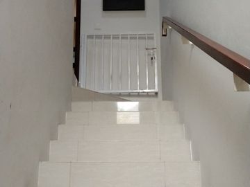 No Cobroke. SIAP HUNI - FULL FURNISHED CAKEP Rumah di MOZIA - BSD City