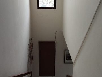 No Cobroke. SIAP HUNI - FULL FURNISHED CAKEP Rumah di MOZIA - BSD City
