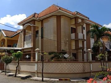 Rumah Di Kebraon Indah Permai Surabaya Mewah Dan Terawat Strategis