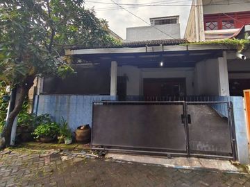 Rumah di Kebraon Indah Permai Surabaya Murah dan Terawat Strategis