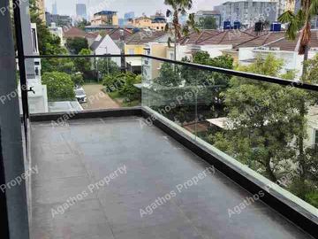 Rumah Mewah Baru Casa Goya Dekat Binus Anggrek