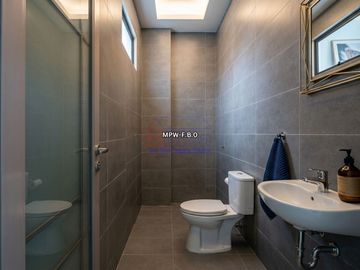 RUKO HOOK 3 LANTAI View Laut – MARCS BOULEVARD PASIR PUTIH