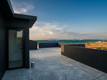 RUKO HOOK 3 LANTAI View Laut – MARCS BOULEVARD PASIR PUTIH