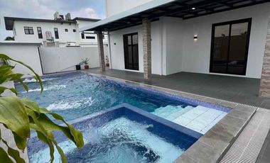 Brandnew Modern House with 5Br with pool furnished near clark
