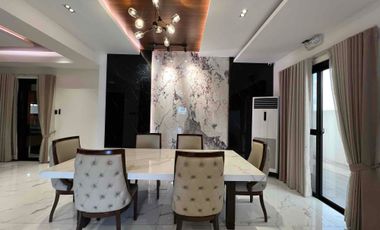 Brandnew Modern House with 5Br with pool furnished near clark