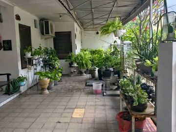 RUMAH KOSAGRHA RUNGKUT. COCOK UNTUK USAHA RUMAH KOS. DEKAT KAMPUS UPN, RSUD EKA CHANDRARINI, TOL, BANDARA JUANDA, Dll