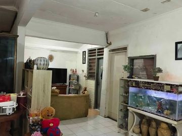 RUMAH KOSAGRHA RUNGKUT. COCOK UNTUK USAHA RUMAH KOS. DEKAT KAMPUS UPN, RSUD EKA CHANDRARINI, TOL, BANDARA JUANDA, Dll