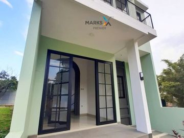 Dijual Rumah Baru 2 Lantai 3 Kamar di Poros Jalan Joyo Agung Dekat Berbagai Kampus ternama di Malang Kota