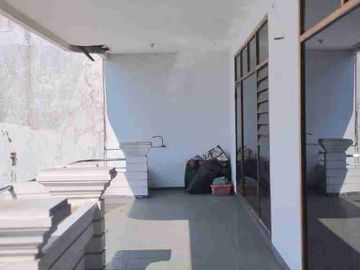 Jual Rumah 2 lt @ Raya Dharmahusada