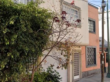 Venta hermosa casa Venustiano Carranza CDMX