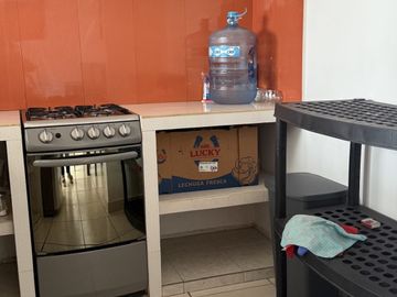 CASA AMUEBLADA EN RENTA EN FRACCIONAMIENTO LOS MEDANOS